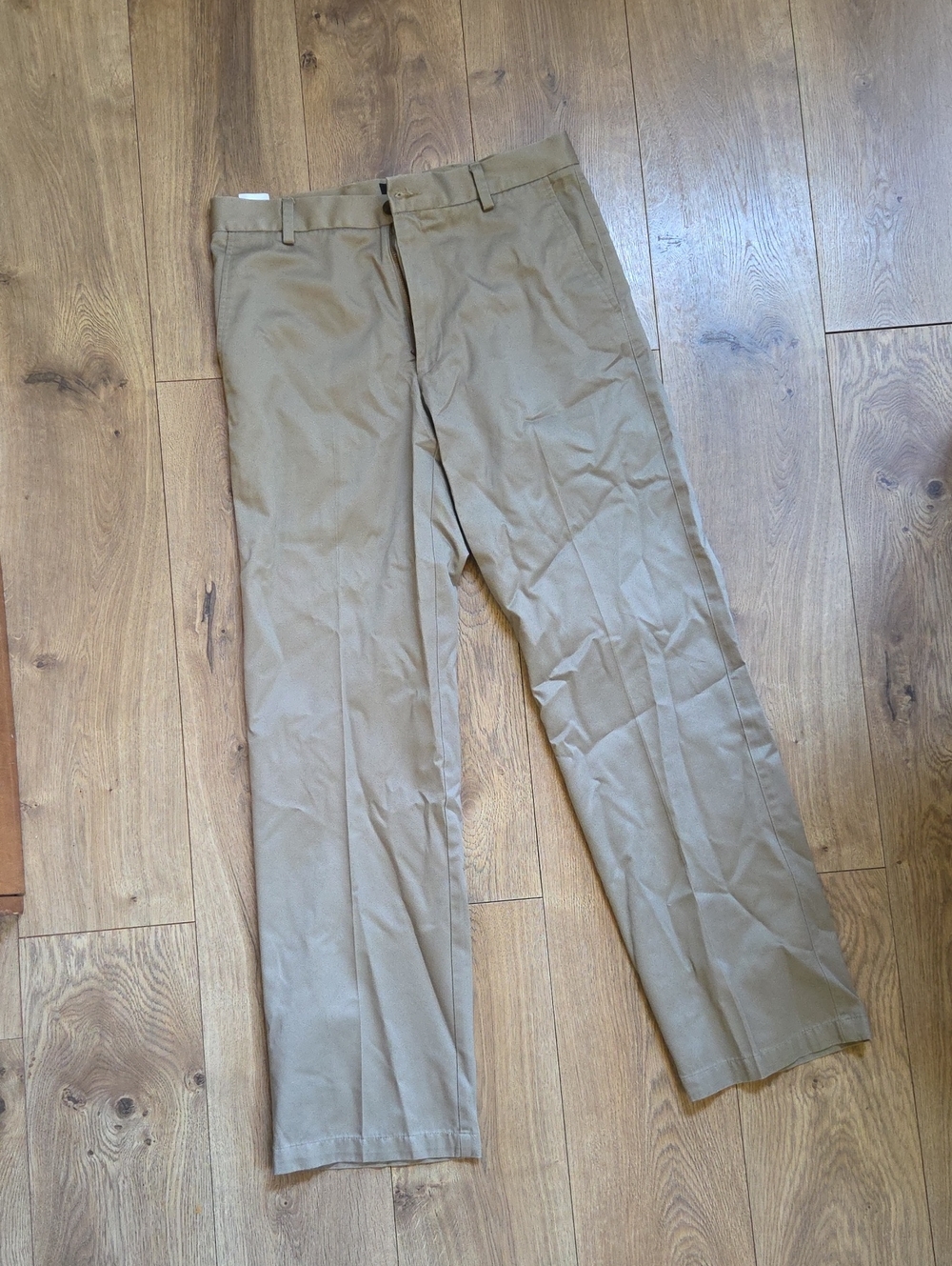 Dockers Men's Tan Chinos - Straight Fit 32x34